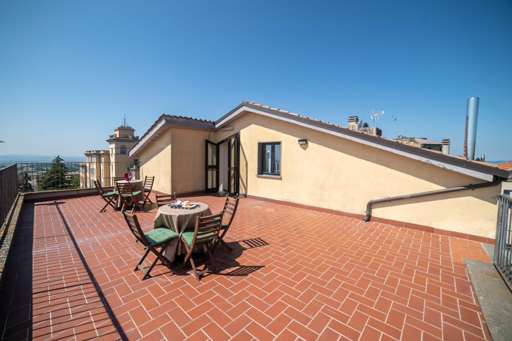 Hotel Italia & Lombardi Montefiascone Extérieur photo